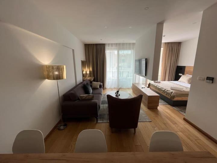 Apartments Lux Μπούντβα Εξωτερικό φωτογραφία