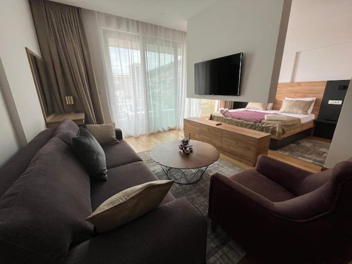 Apartments Lux Μπούντβα Εξωτερικό φωτογραφία